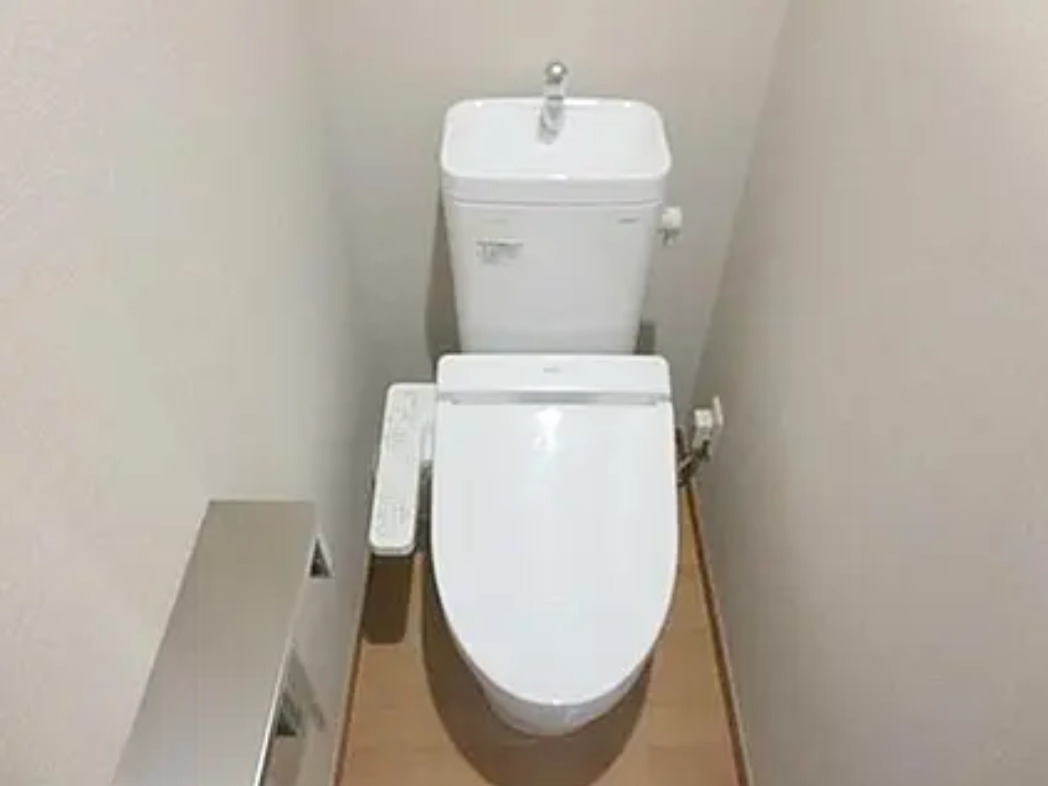 トイレ　トイレ