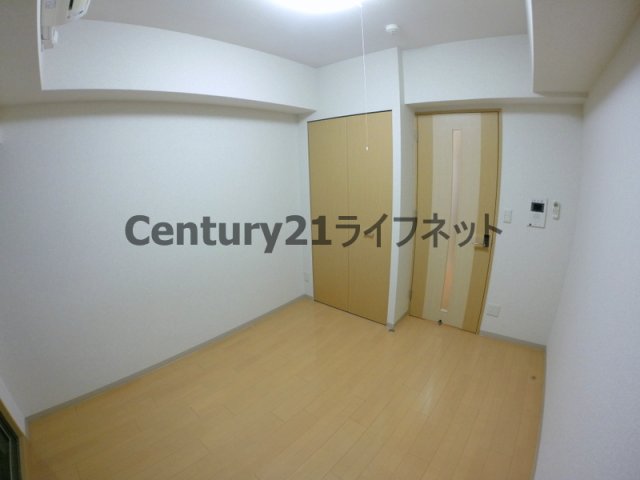エステムコート新大阪6エキスプレイスの居間写真