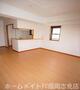 居室・リビング　★窓が多く明るいお部屋です★