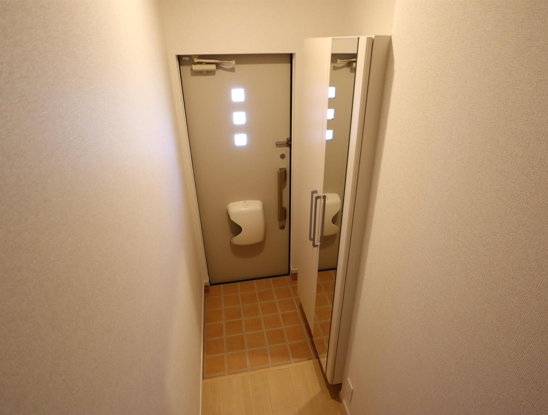 玄関　玄関