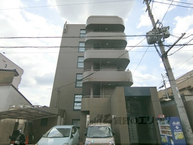 ハウスセゾン鞍馬口の外観写真