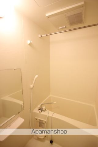 広島電鉄宮島線 東高須駅 徒歩5分 9階建 築18年の風呂写真