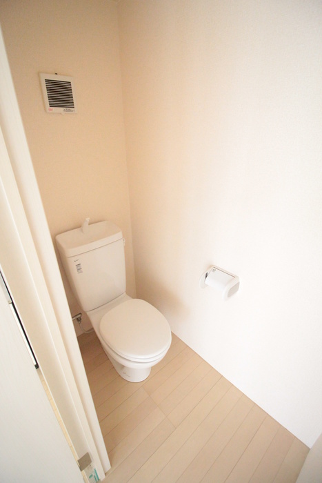 ヴィラナリ-淡路のトイレ写真
