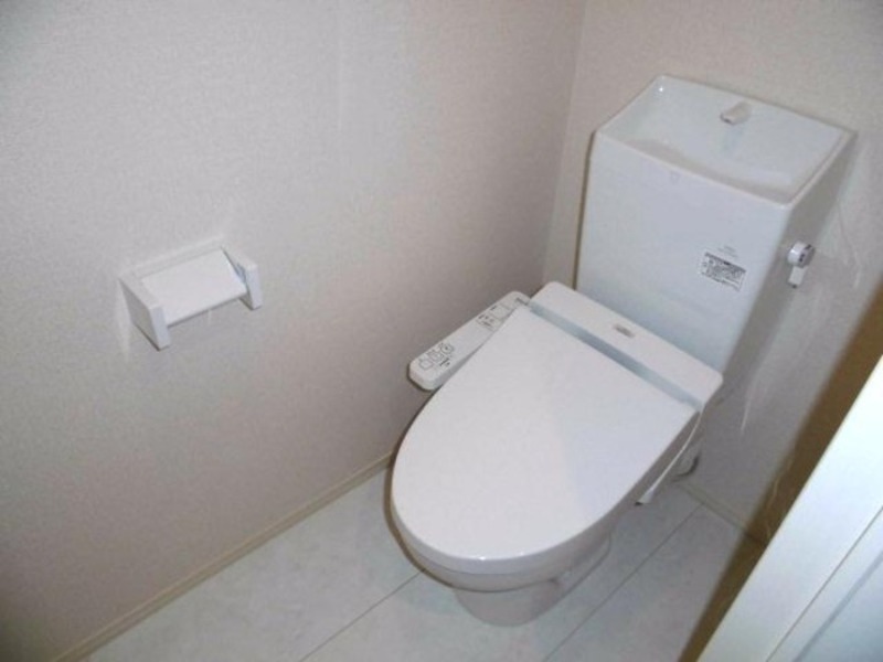 トイレ　図面と現状に相違がある場合には現状を優先
