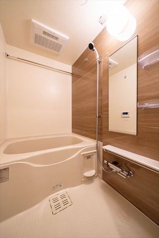 LUXCAS香椎浜の内装写真