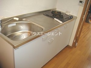 キッチン　2口ガスコンロ付き☆