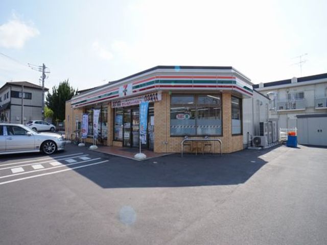 コンビニ　セブンイレブン守谷本町店（コンビニ）まで414m