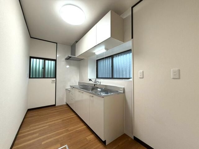 ＪＲ相模線 南橋本駅 徒歩28分 2階建 築44年のキッチン写真
