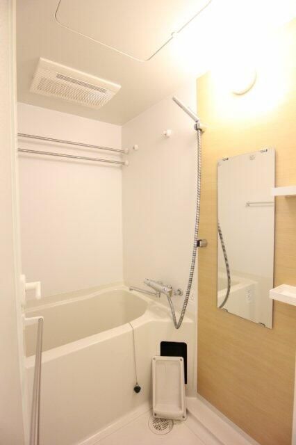 東急東横線 武蔵小杉駅 徒歩3分 10階建 築12年の風呂写真