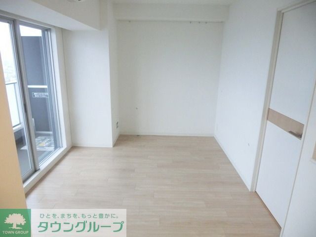 居室・リビング　★明るいお部屋です★
