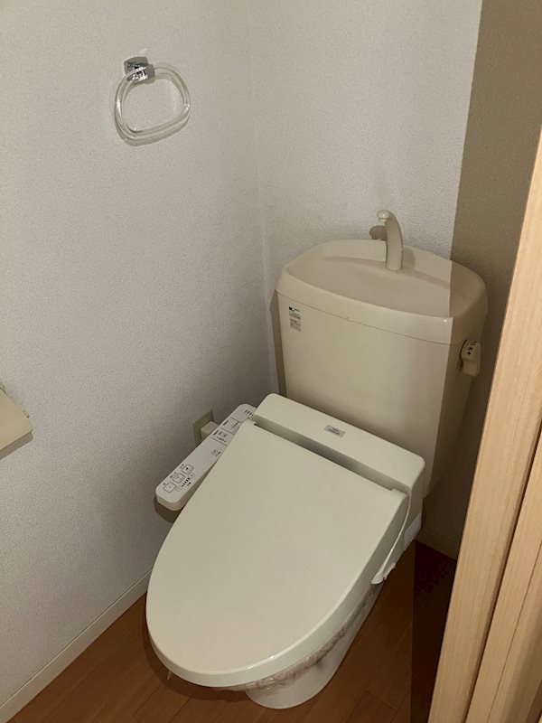 ウエスト・ベルジュBのトイレ写真