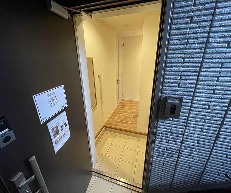 ホテリッチ京都駅北の玄関写真