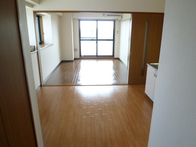 GRAND CHARIOTの内装写真