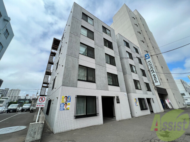 建物外観　札幌市中央区北５条西「ＳＥＲＥＮＥ　ＧＡＲＤＥＮ桑園」
