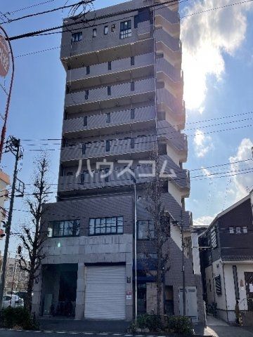 ローヤルヒルズの外観写真