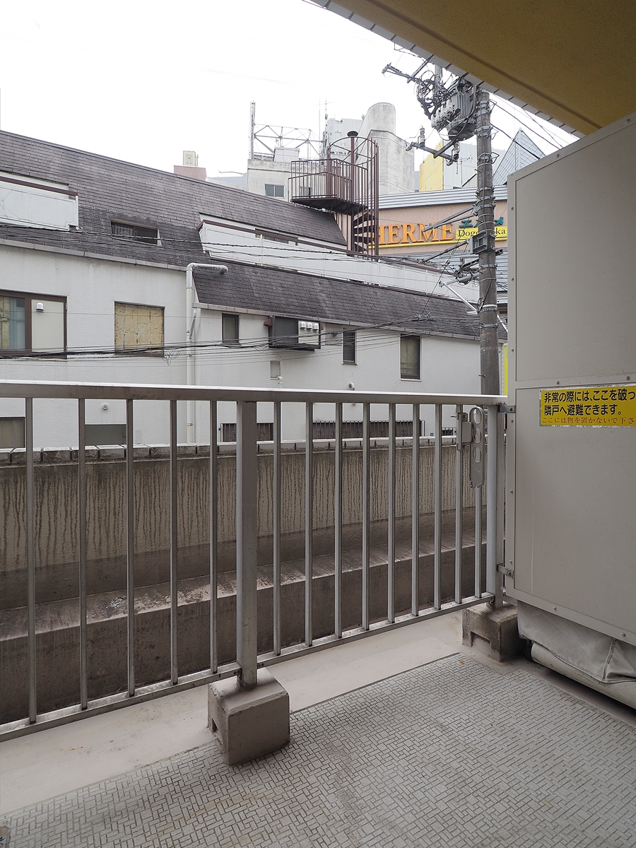 初 期費用オ ールフ リー★家 具家電付き!駅3分!の内装写真