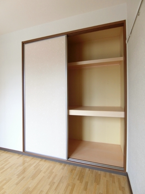 収納　図面と現状に相違がある場合には現状を優先