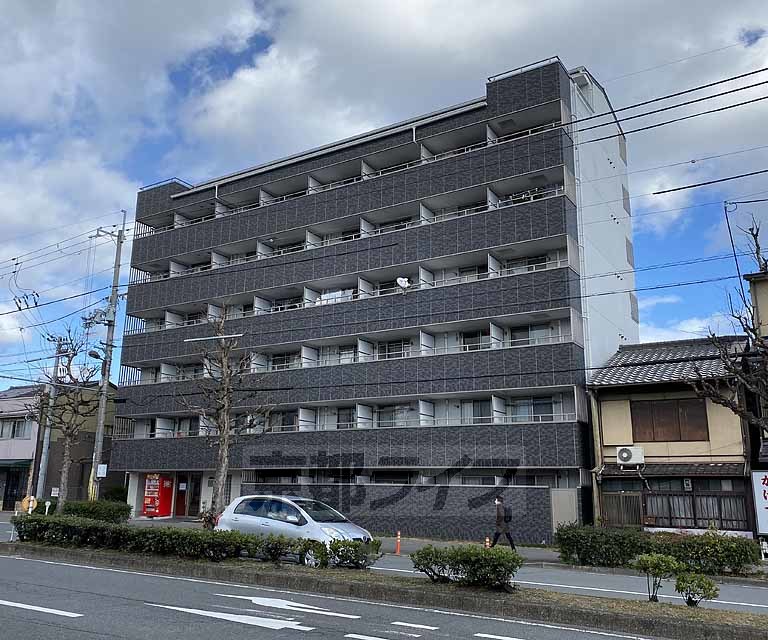 【フラッティ円町北の建物外観】