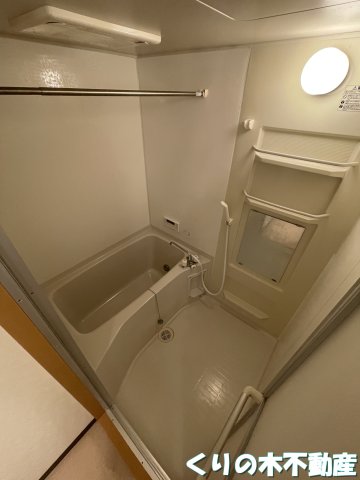 バス・シャワールーム　お風呂です