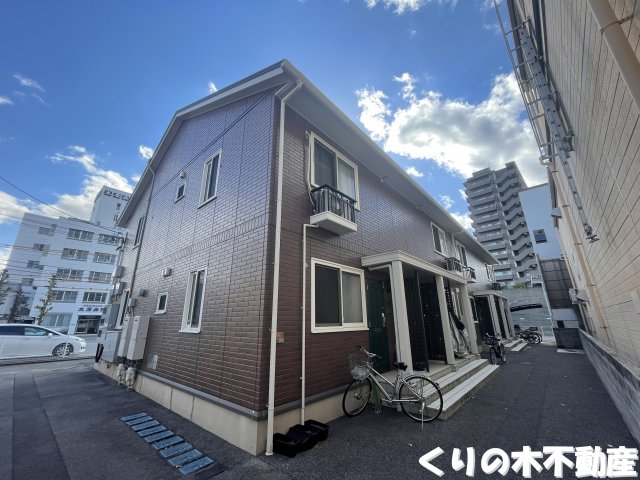 建物外観　外観は落ち着いています