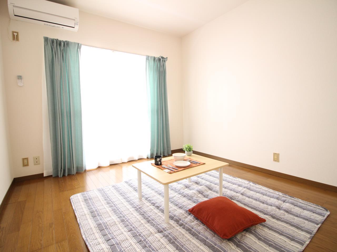 居室・リビング　居間