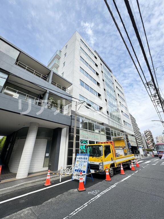 1LDK Mansion in Shibuya, Tokyo