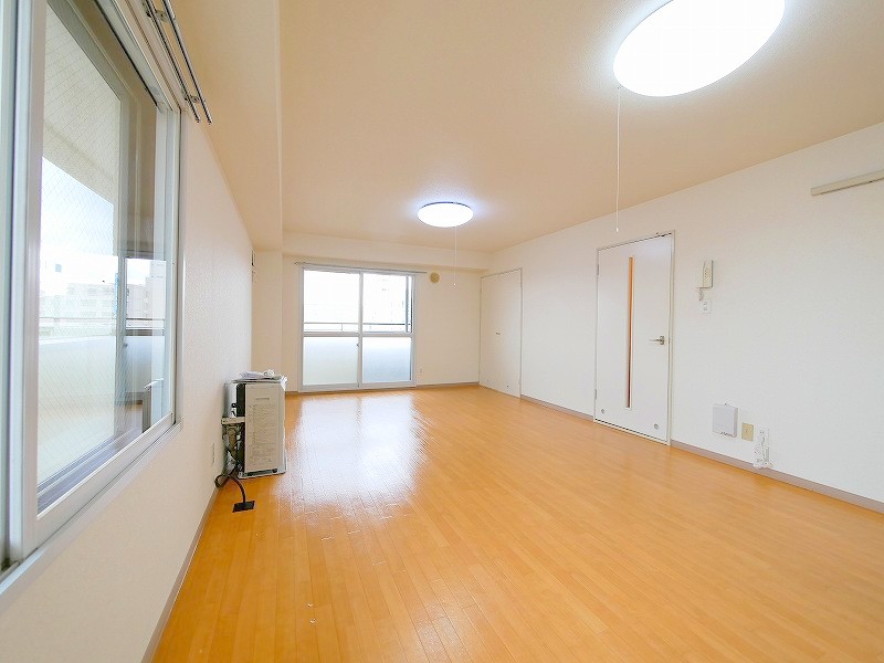 居室・リビング　陽当たり良好なお部屋です♪