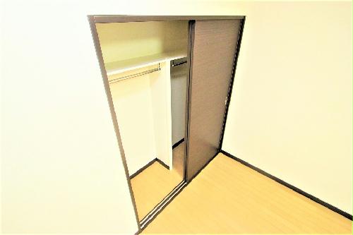 収納　広めのクローゼットになっています。(*^^*)