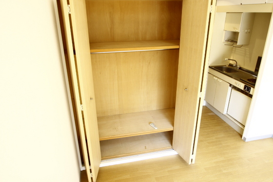 収納　※別号室の写真です