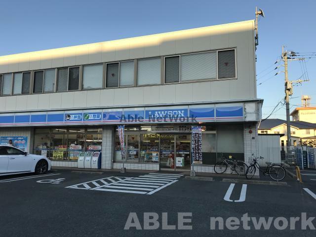 コンビニ　ローソン熊本八王寺町店（コンビニ）まで650m