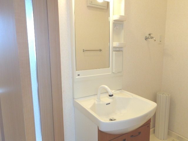 洗面設備　洗髪洗面化粧台