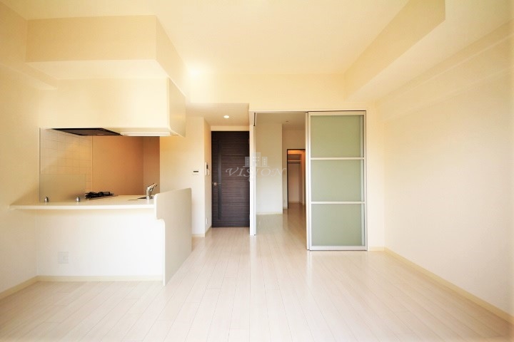 居室・リビング　写真は別室のものです