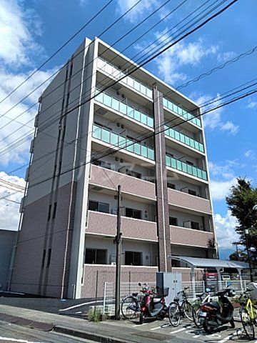 【富士市永田町のマンションの建物外観】