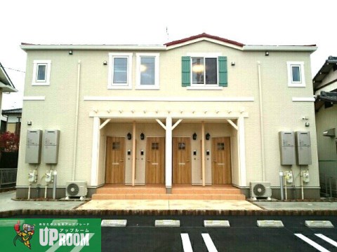 犬山市上野新町のアパートの建物外観