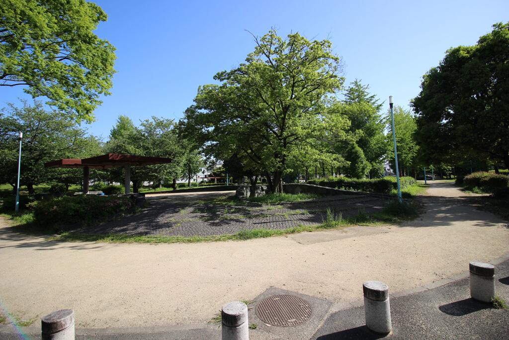 【ソルテーラ旭の公園】