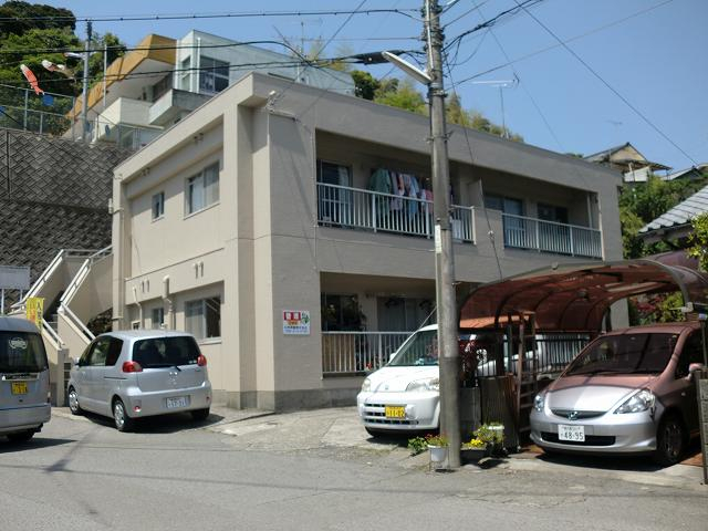 鹿児島市坂元町のアパートの建物外観