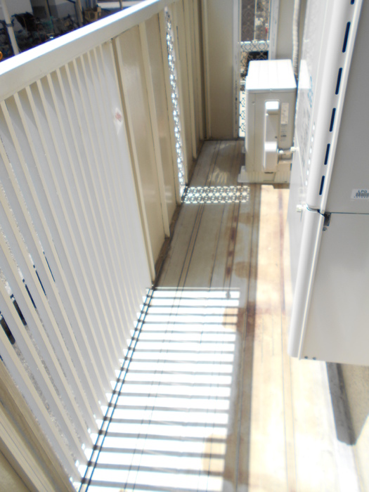 バルコニー　バルコニー