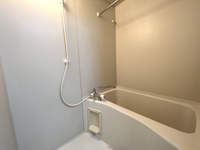 バス・シャワールーム　きれいなお風呂です