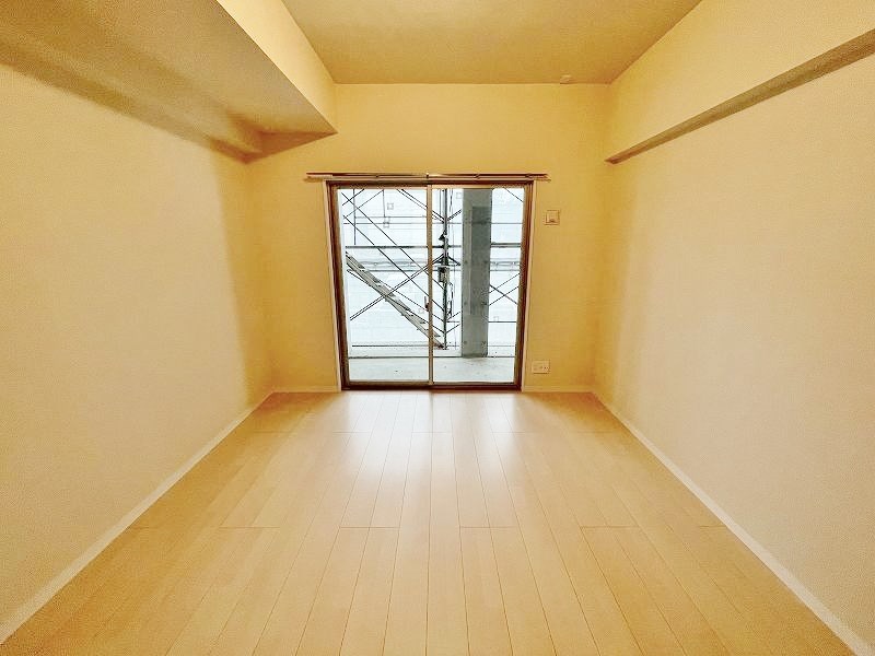 居室・リビング　★洋室6.94帖★