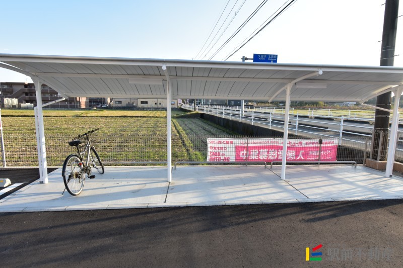 【鳥栖市村田町のアパートの駐車場】