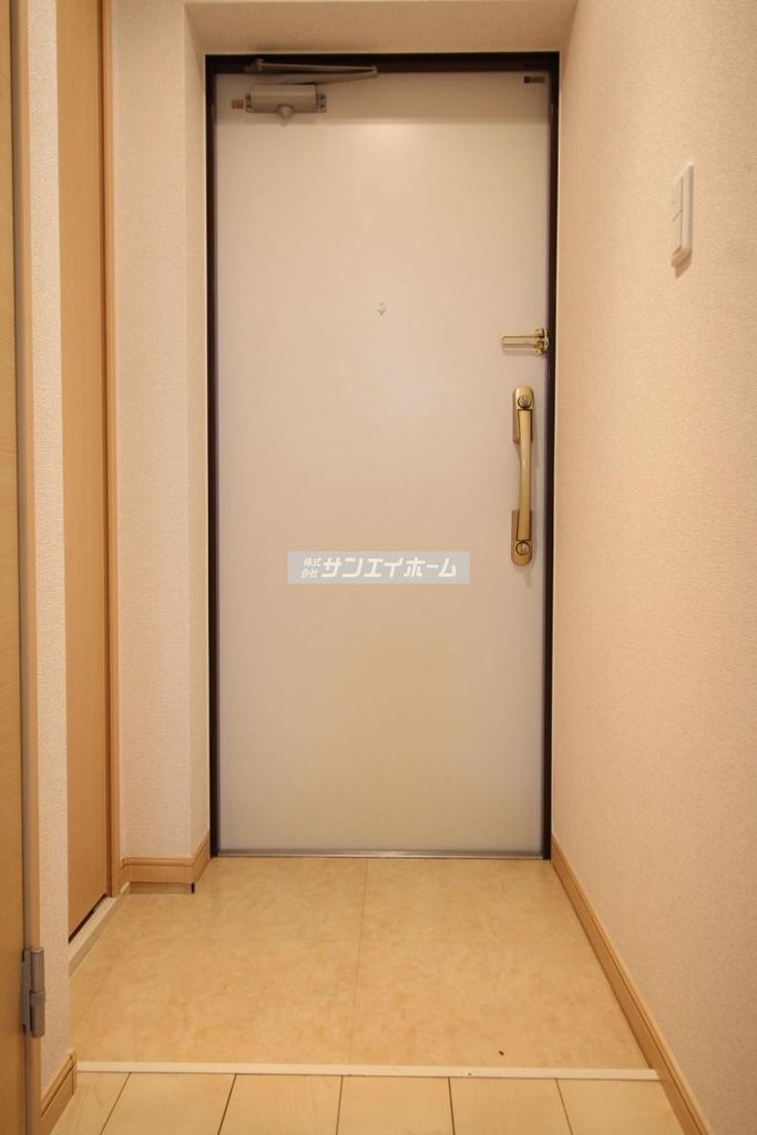 玄関　同仕様