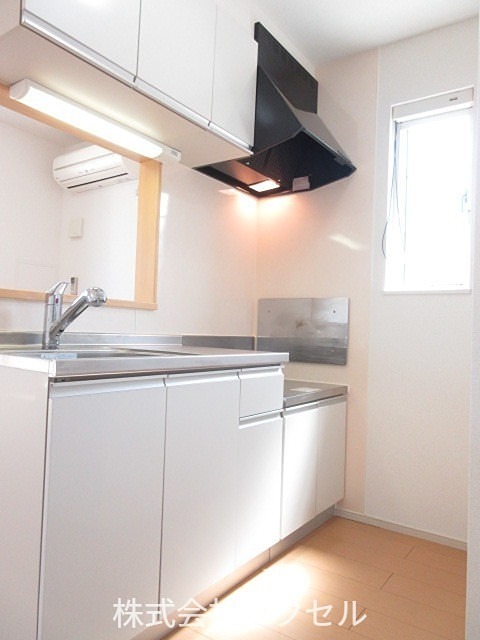 キッチン　お好きなガスコンロを設置可能です。