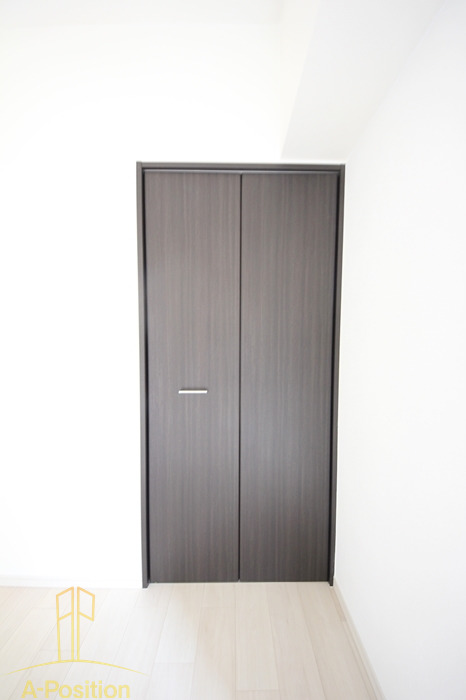 収納　カスタリア新梅田