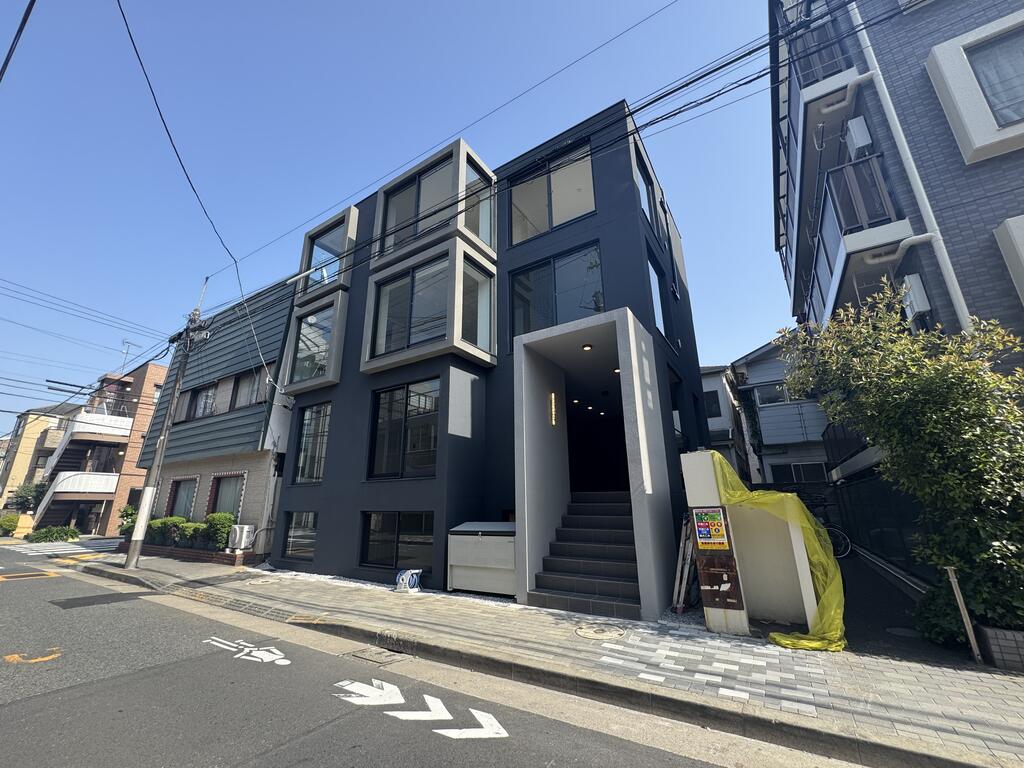 建物外観　シンプルな外観