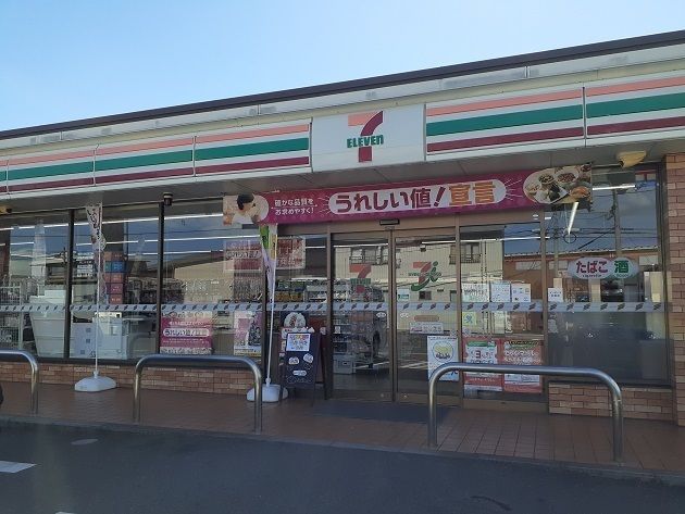 コンビニ　セブンイレブンさん（コンビニ）まで500m