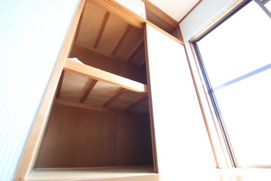 収納　※別号室の写真です