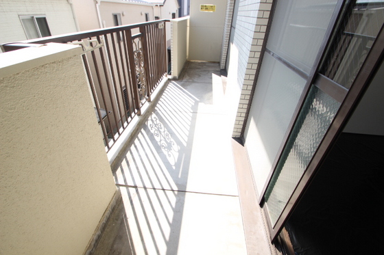 バルコニー　※別号室の写真です