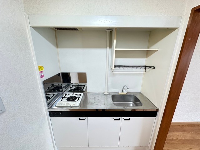 キッチン　※他部屋の写真です。現況優先。