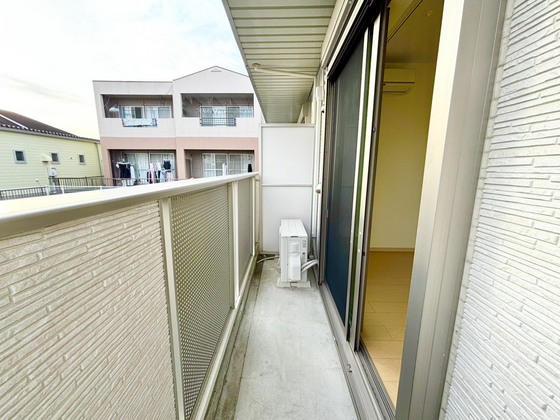 バルコニー　バルコニー