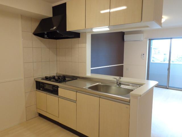 キッチン　キッチン